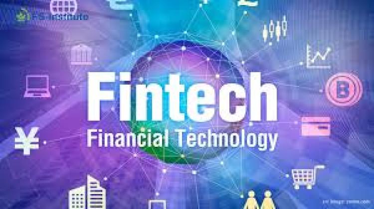 Peran Teknologi Finansial (Fintech) dalam Inklusi Keuangan